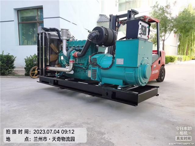 天奇健康産(chan)業園濰柴300KW發電(dian)機組安裝調試(shì)完成！