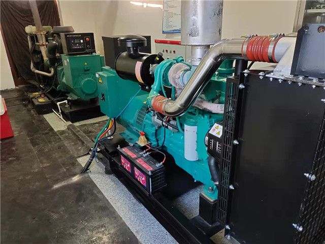 康明斯柴油(yóu)發電機